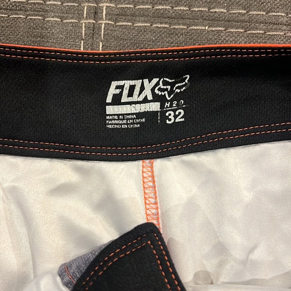 Fox Swim Trunks 32 - Picture 3 of 3
